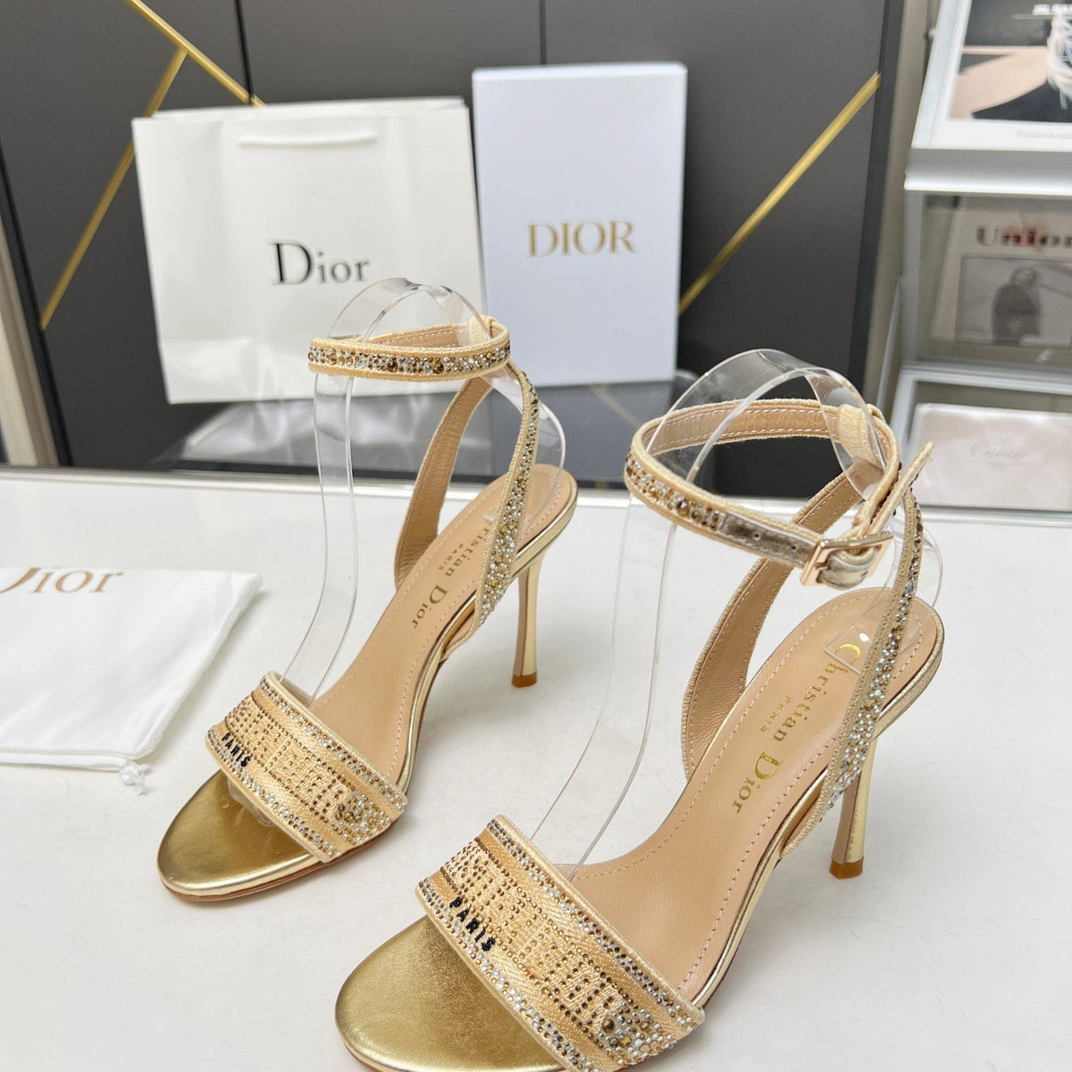 SE1107 DR Dway Heeled Sandal /  Size5-10