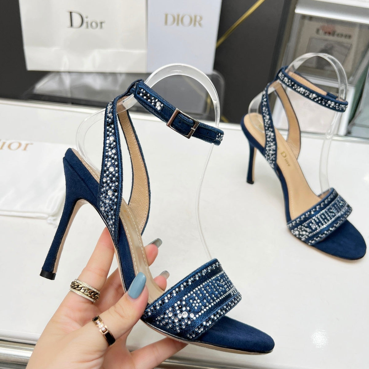 SE1108 DR Dway Heeled Sandal /  Size5-10