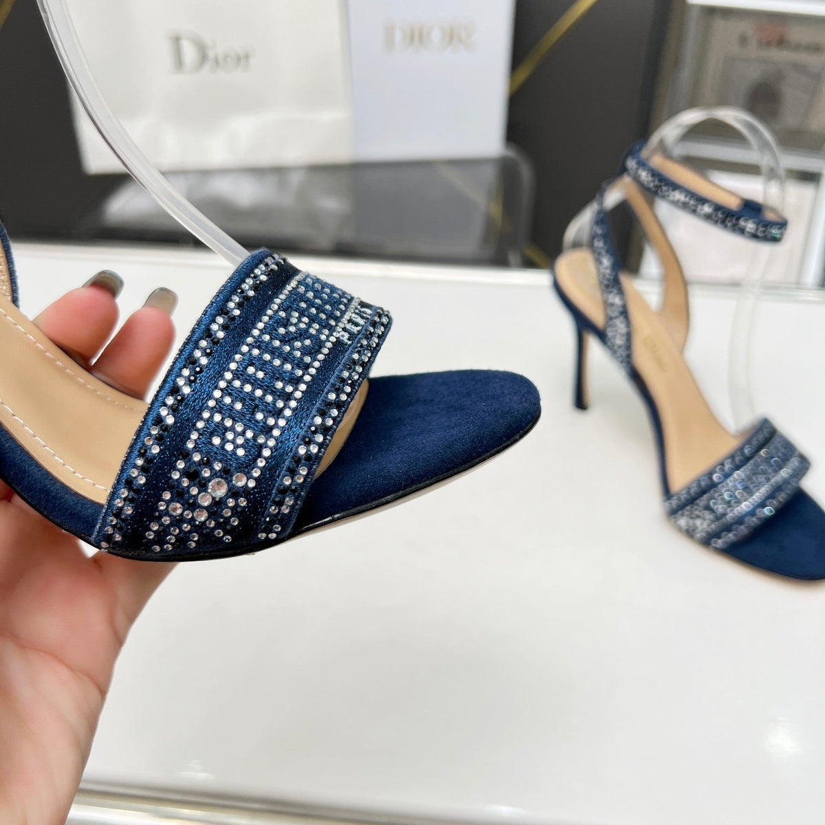 SE1108 DR Dway Heeled Sandal /  Size5-10