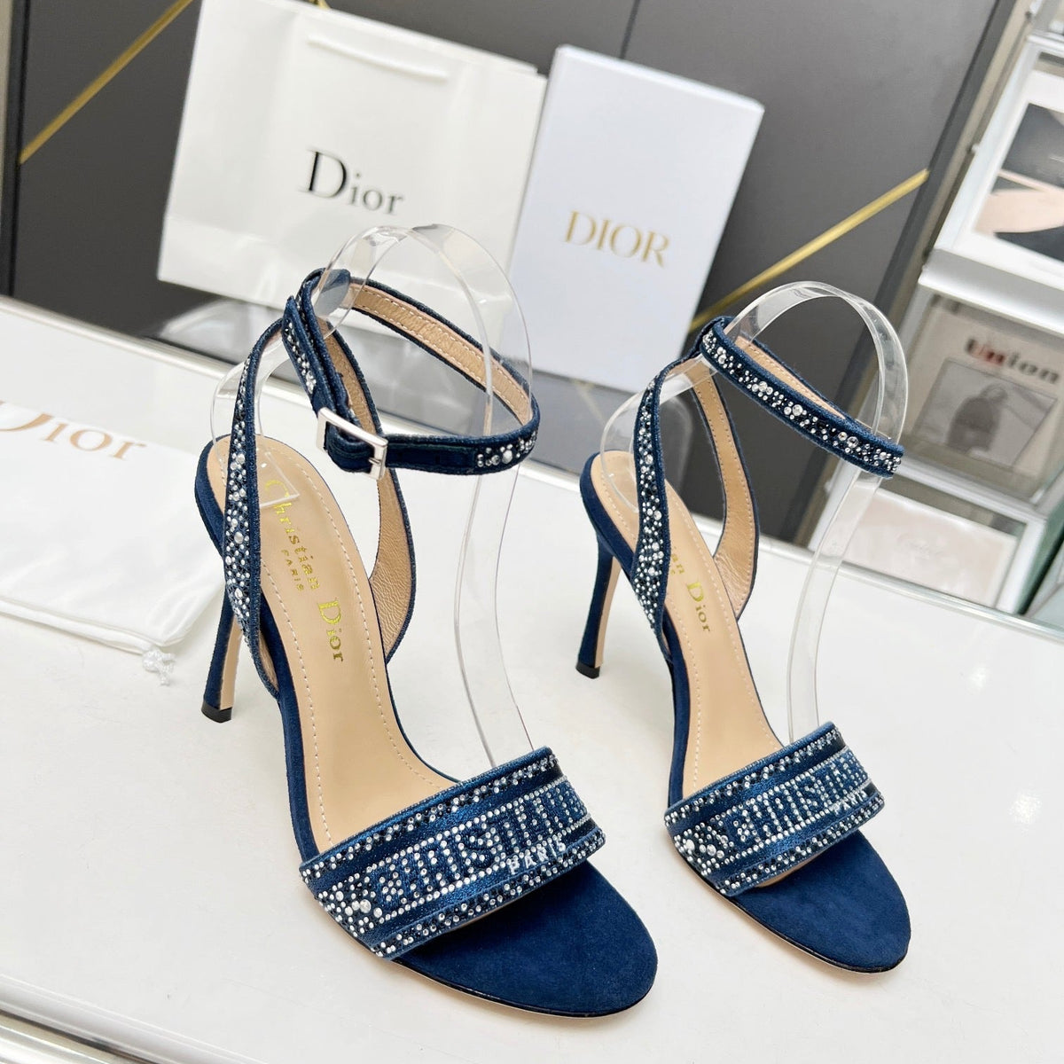 SE1108 DR Dway Heeled Sandal /  Size5-10