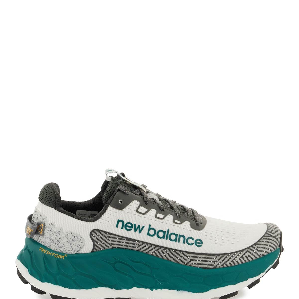 NEW BALANCE FRESH FOAM X TRAIL MORE V3 SNEAKERS