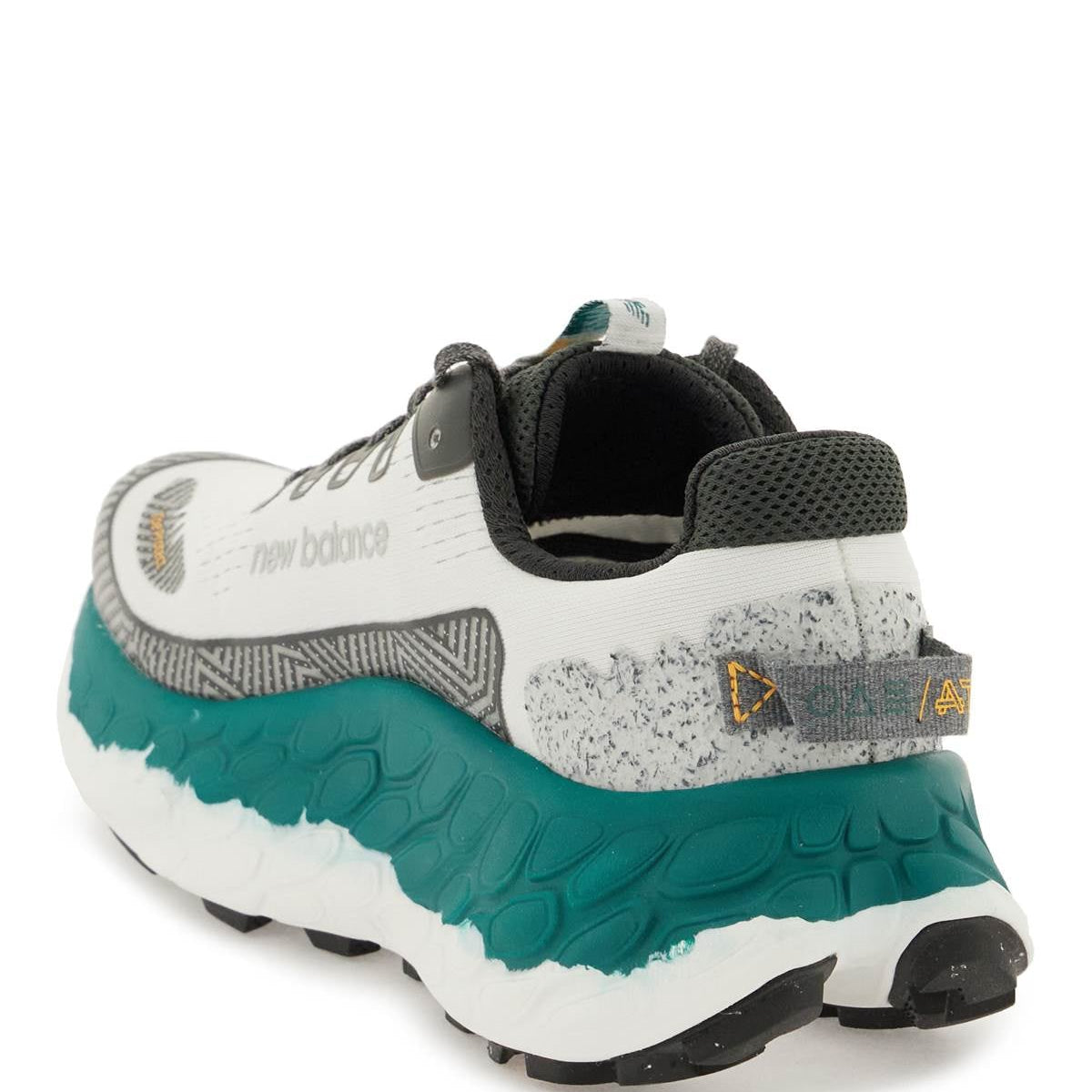 NEW BALANCE FRESH FOAM X TRAIL MORE V3 SNEAKERS