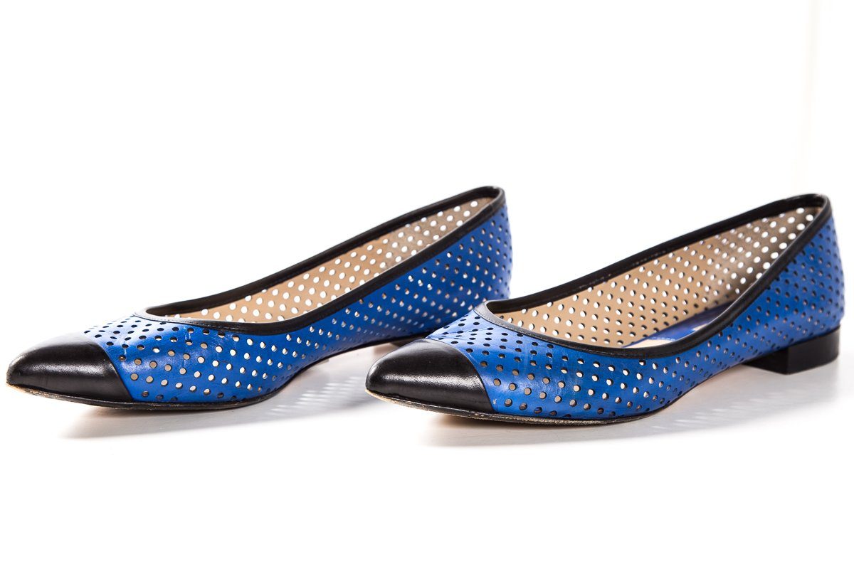 Michael Kors Blue & Black Perforated Leather Flats SZ 36.5 Sale