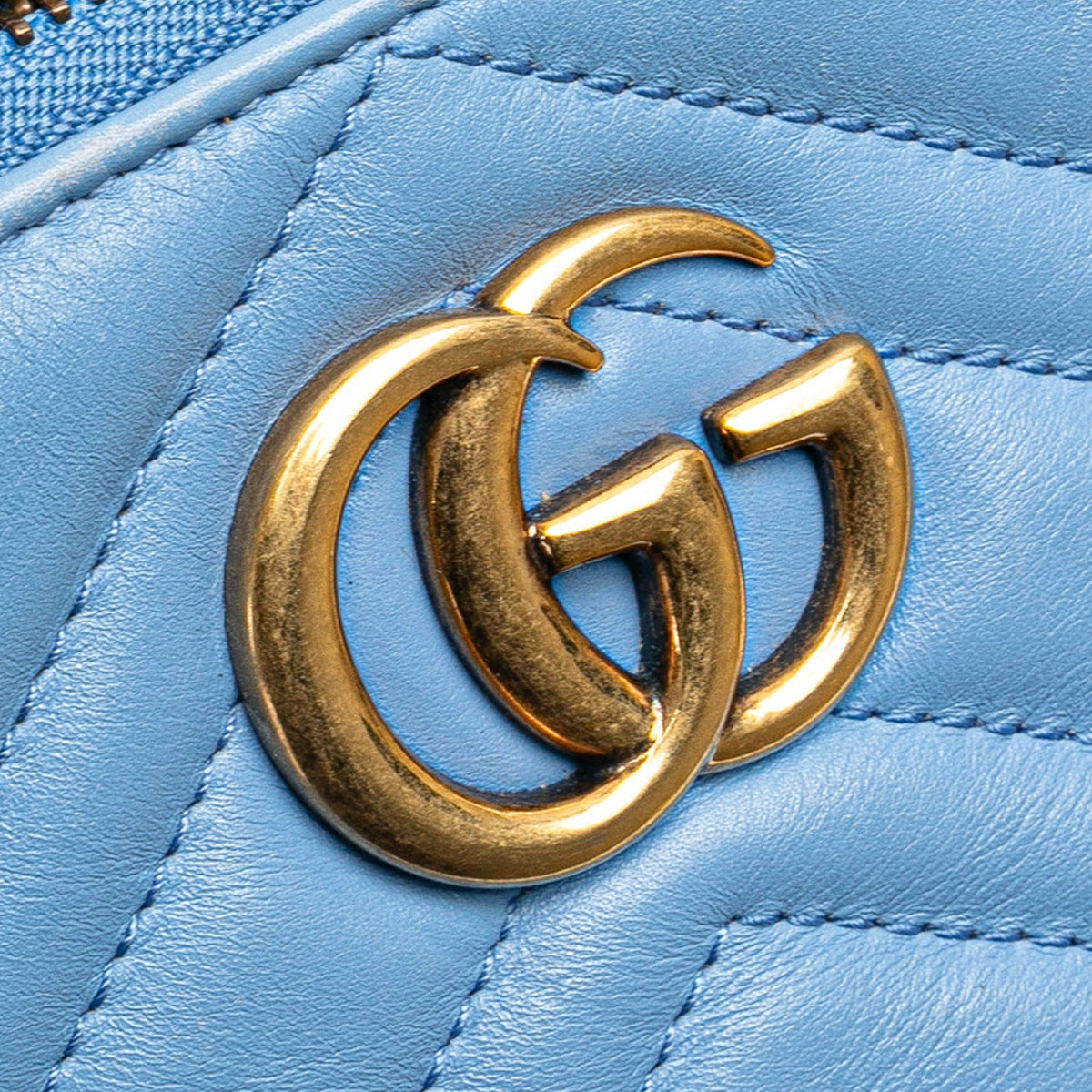 GUCCI Mini GG Marmont Matelasse Crossbody Crossbody Bag
