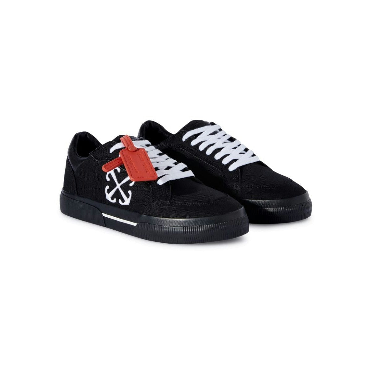 LOW VULCANIZEC SNEAKER