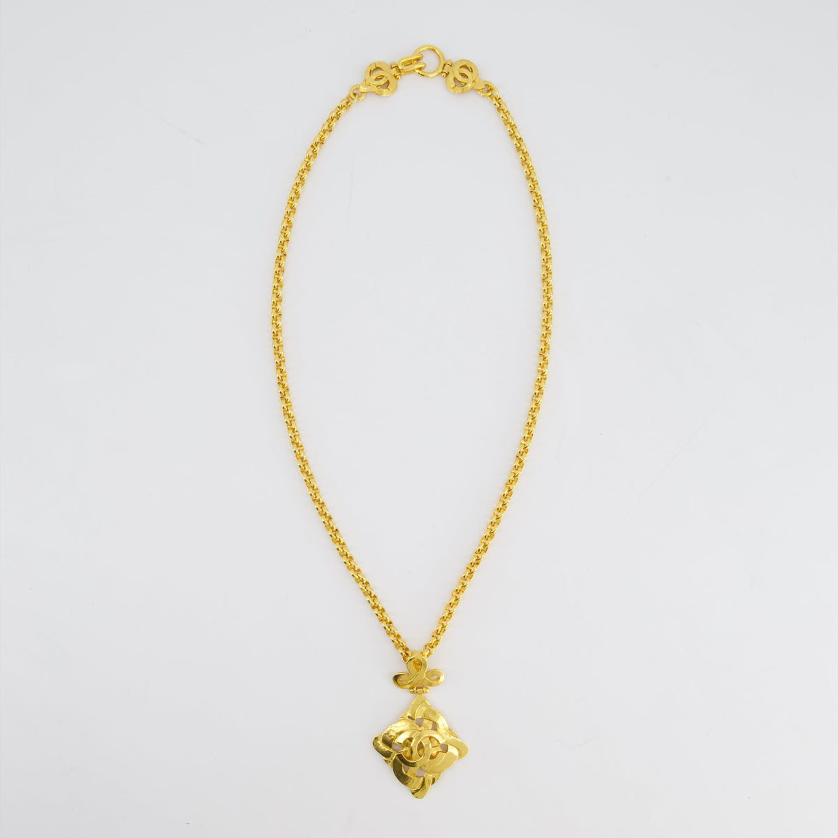 Chanel 97P Vintage Gold Pendant Necklace With CC Detail