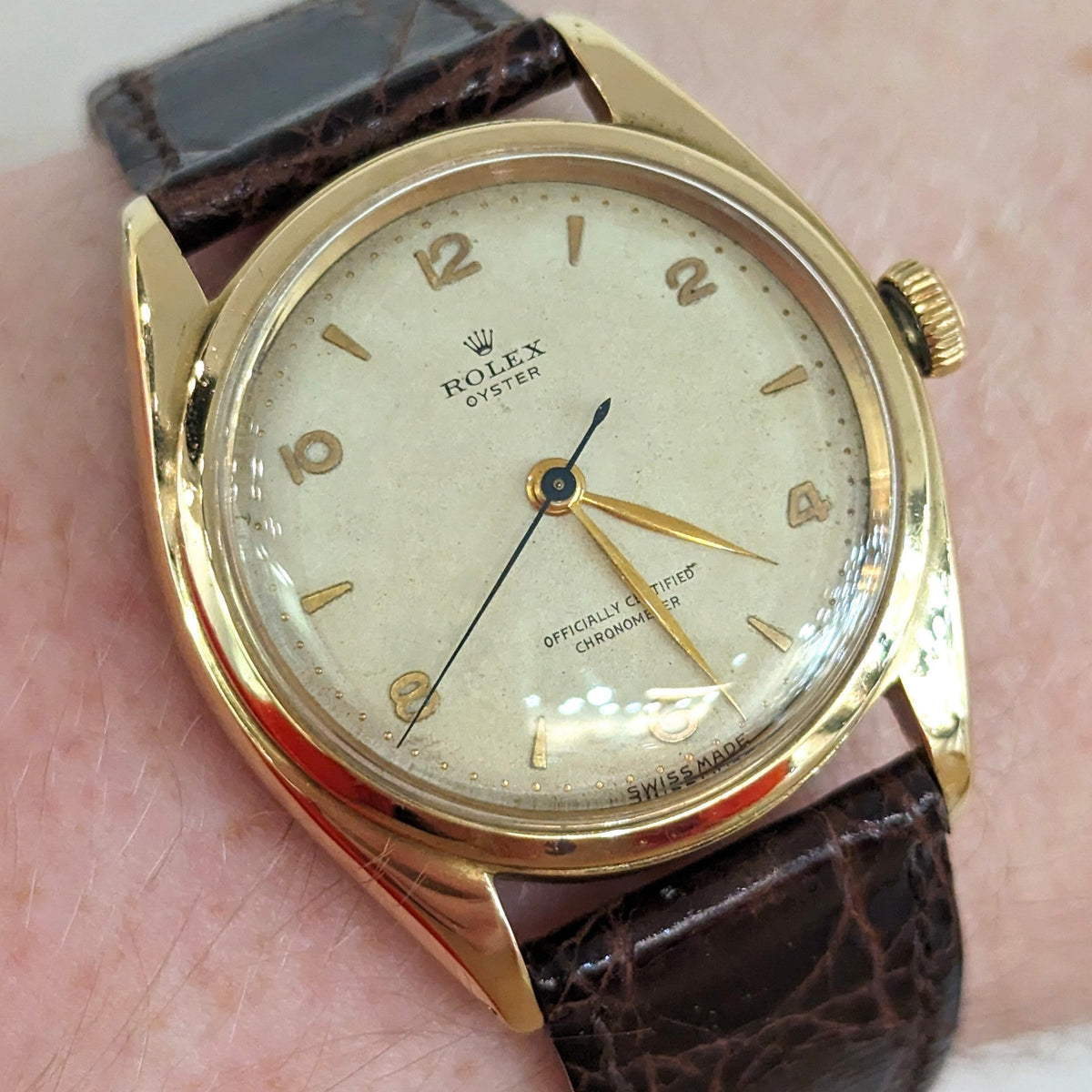 18k Yellow Gold Rolex Wristwatch 1946/47 w/ Original Box