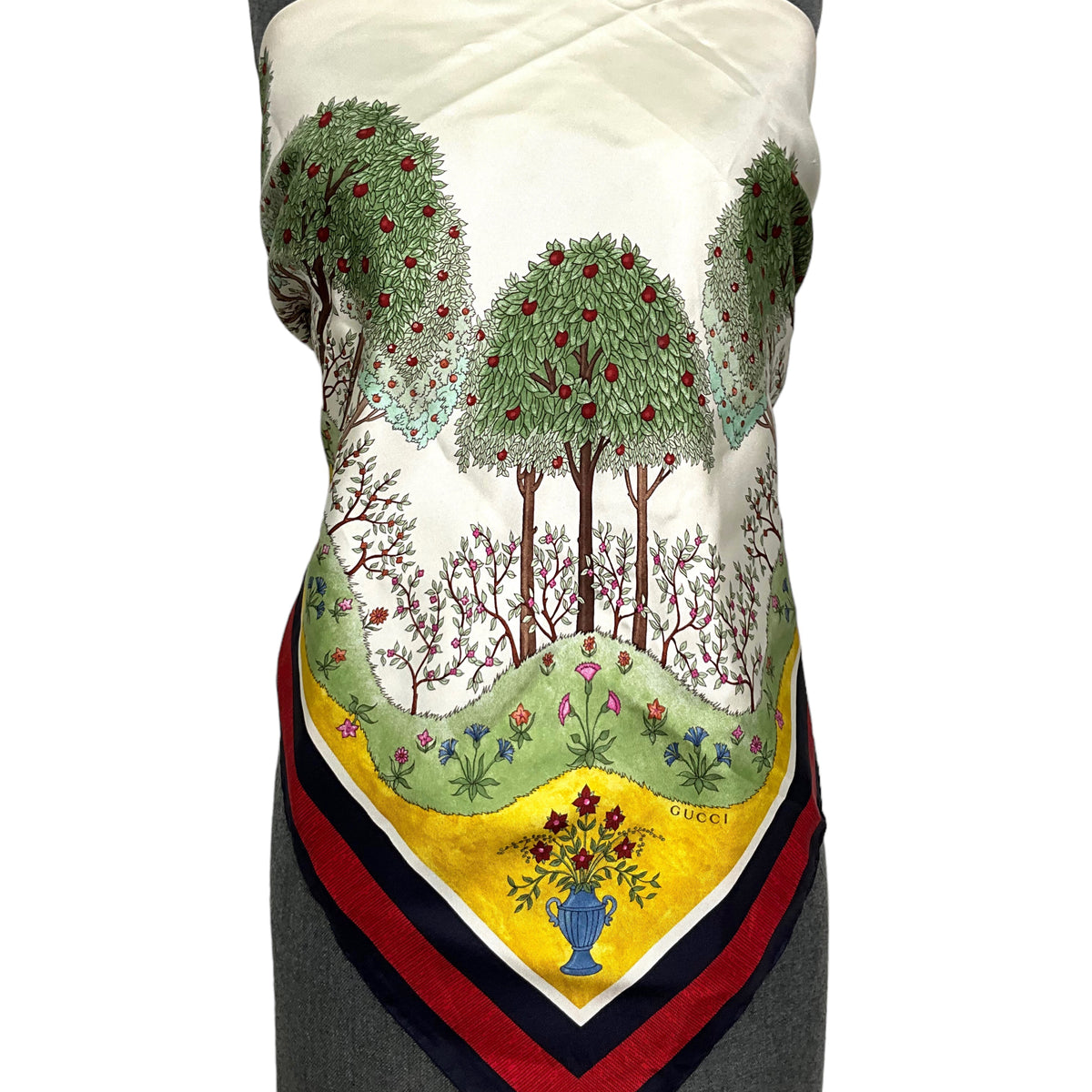 Gucci Floral Vittorio Accornero Apple Tree Silk Scarf