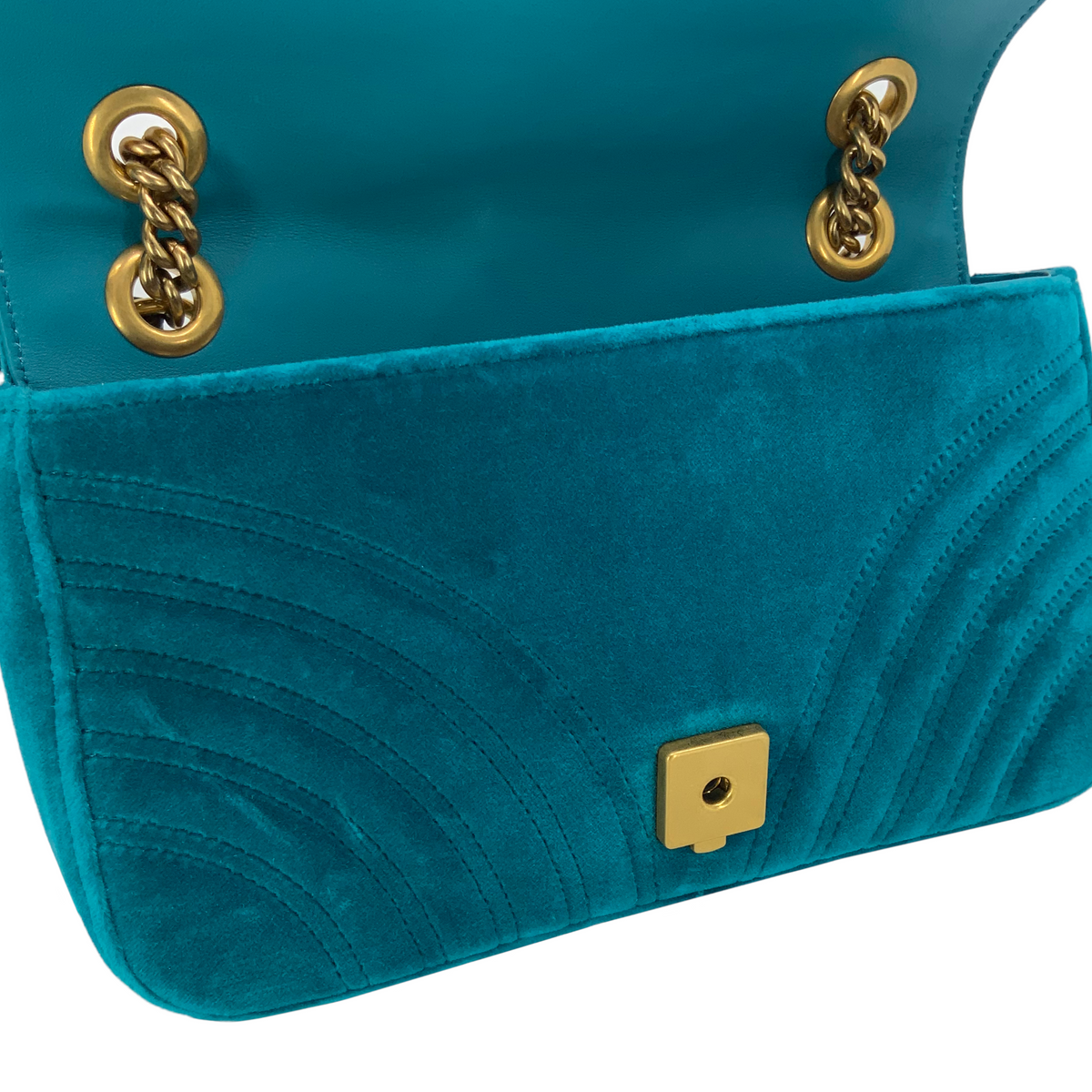 Gucci GG Marmont Matelasse Velvet Small Shoulder Bag