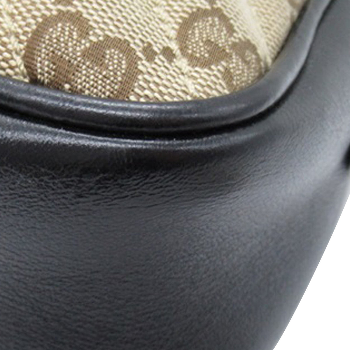 GUCCI Small GG Canvas Marmont Matelasse Camera Bag