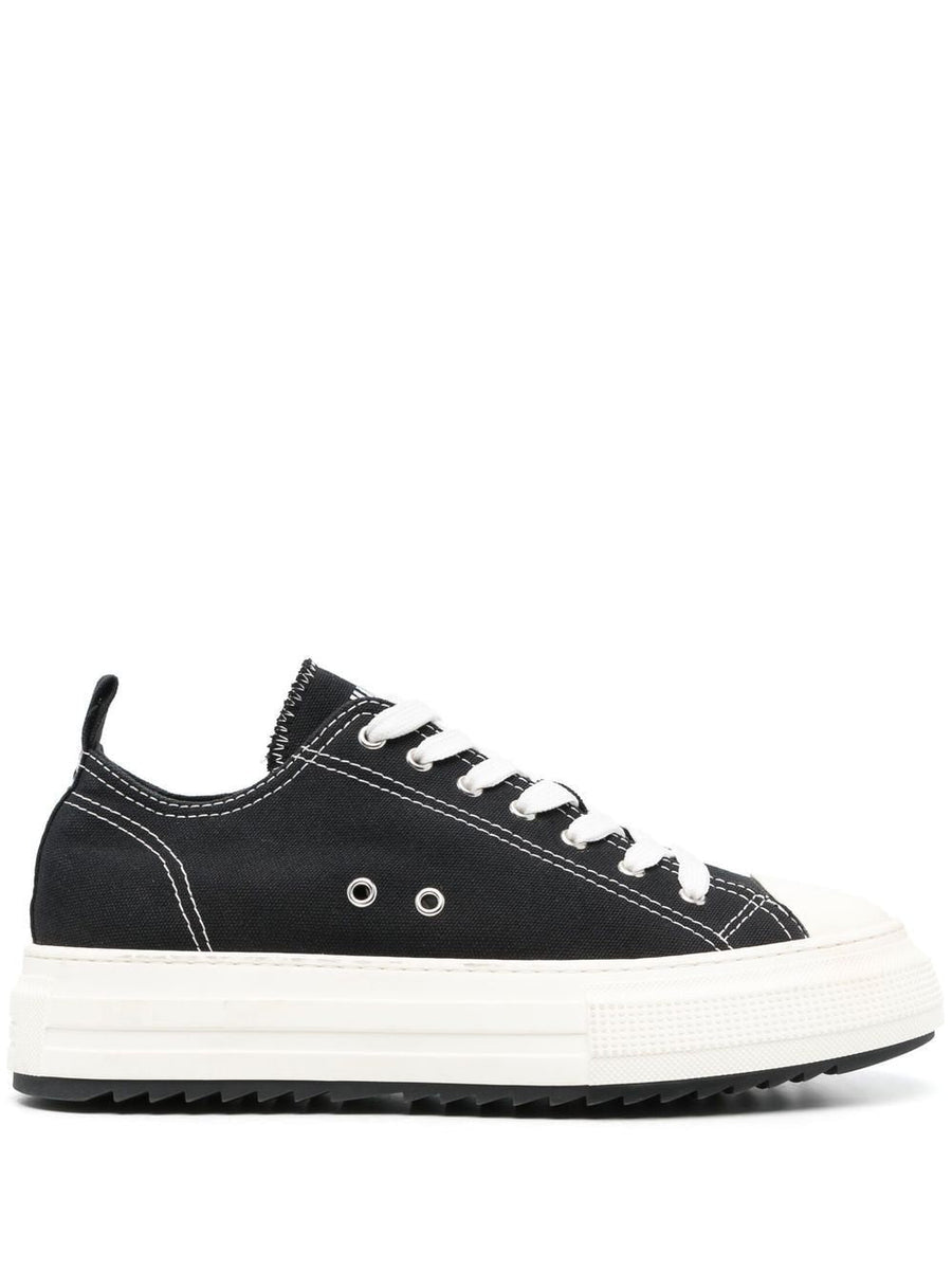 BERLINSNEAKERSLACE-UP LOW TOP SNEAKER