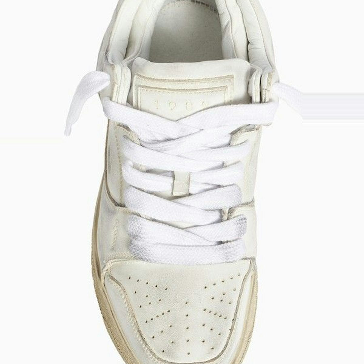 VINTAGE DIRTY WHITE SNEAKERS
