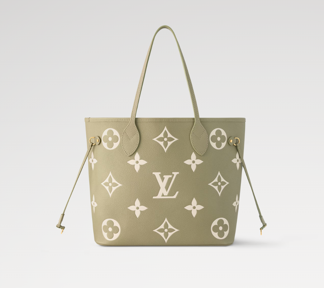 Chloe’s Picks Neverfull MM Tote Khaki Cream
