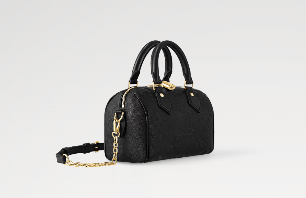Chloe’s Picks Speedy Bandouliere 20 Black
