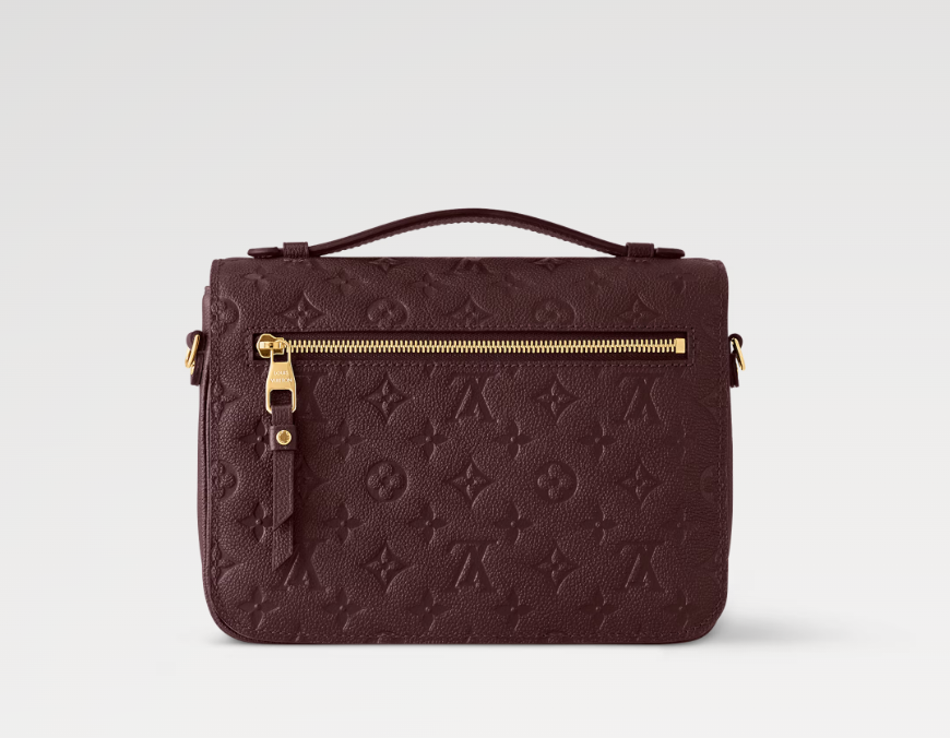 Chloe’s Picks Pochette Métis Wine