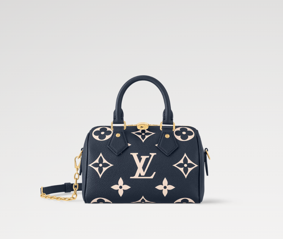 Chloe’s Picks Speedy Bandouliere 20 Navy / Crème