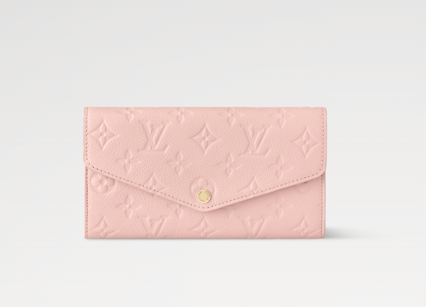 Chloe’s Picks SARAH WALLET Pink