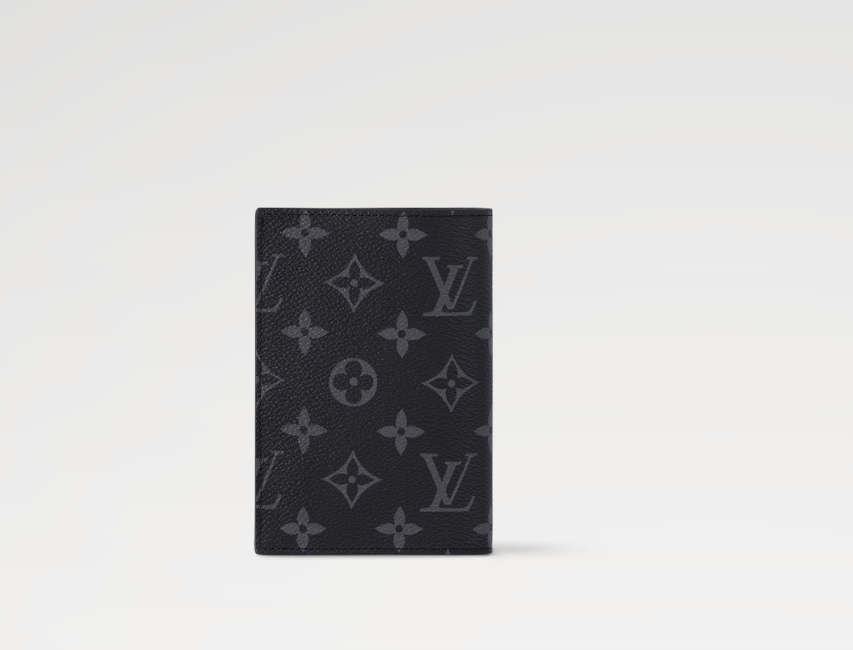 Chloe’s Picks PASSPORT COVER Monogram Eclipse