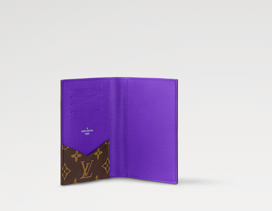Chloe’s Picks PASSPORT COVER Monogram Macassar Coated Canvas