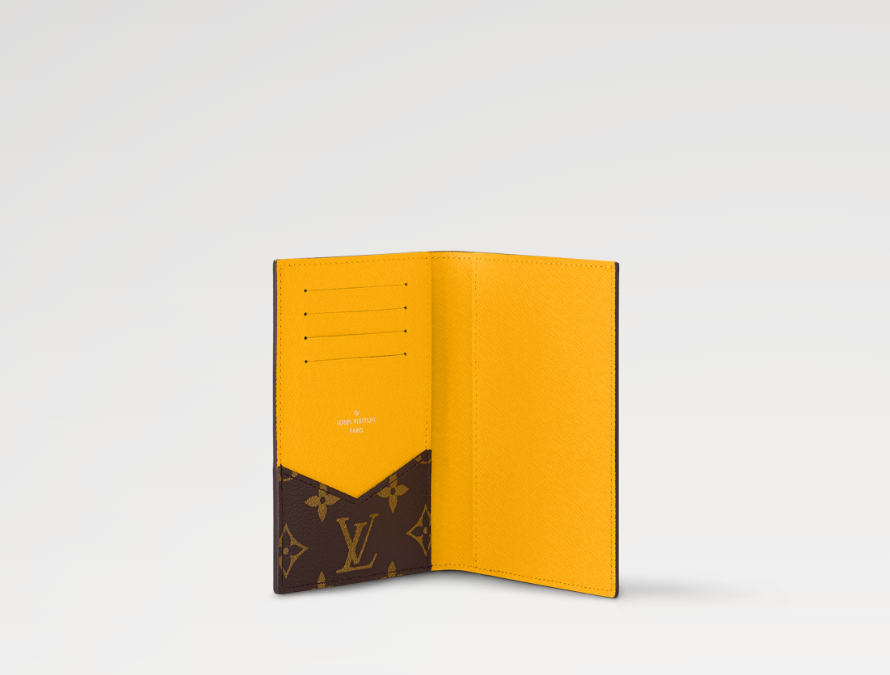 Chloe’s Picks PASSPORT COVER Monogram Macassar Coated Canvas