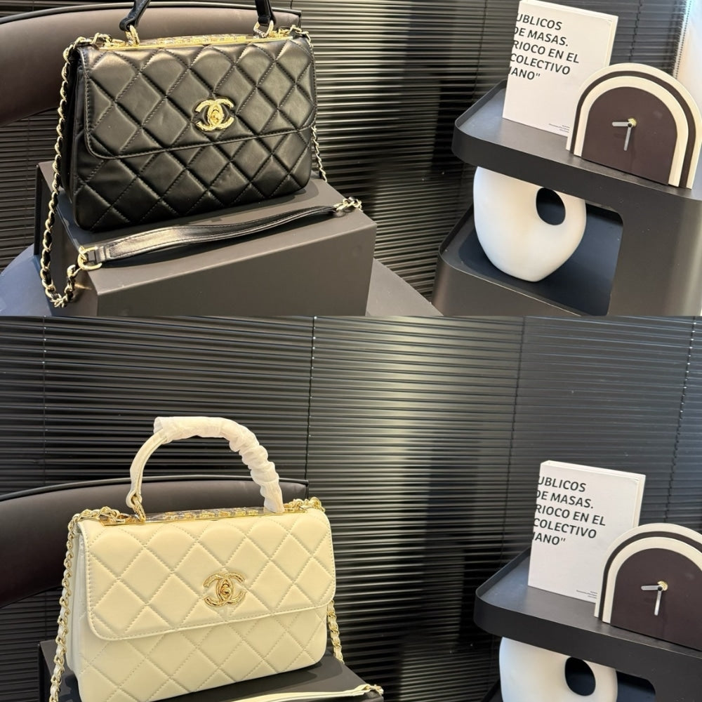 CC FLAP BAG WITH TOP HANDLE WHITE 25CM