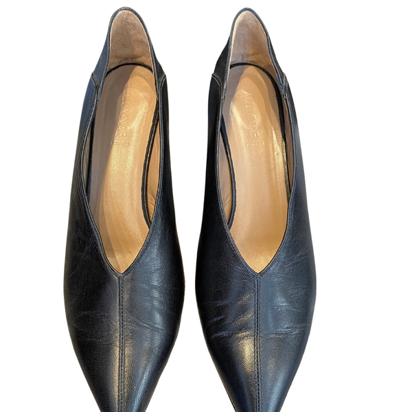 Alumnae Black Vamp Pointy Heels |US10|IT41|