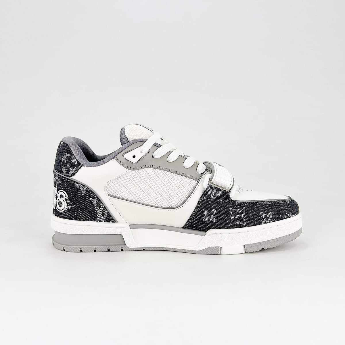 LV LV TRAINER SNEAKERS GREY 1ADF0U