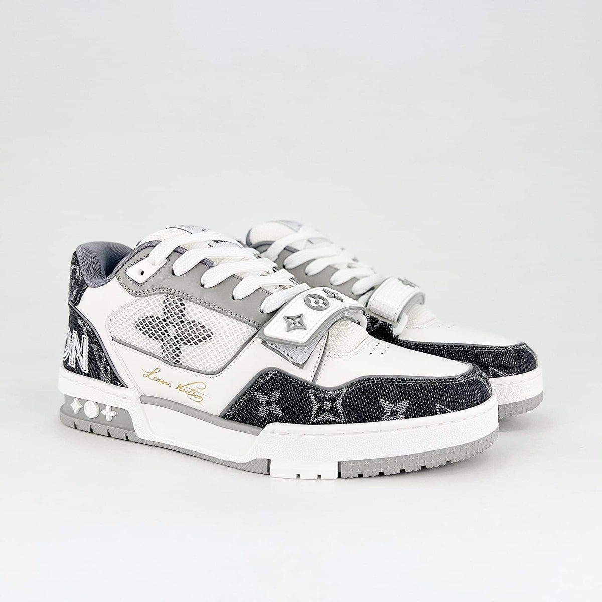 LV LV TRAINER SNEAKERS GREY 1ADF0U