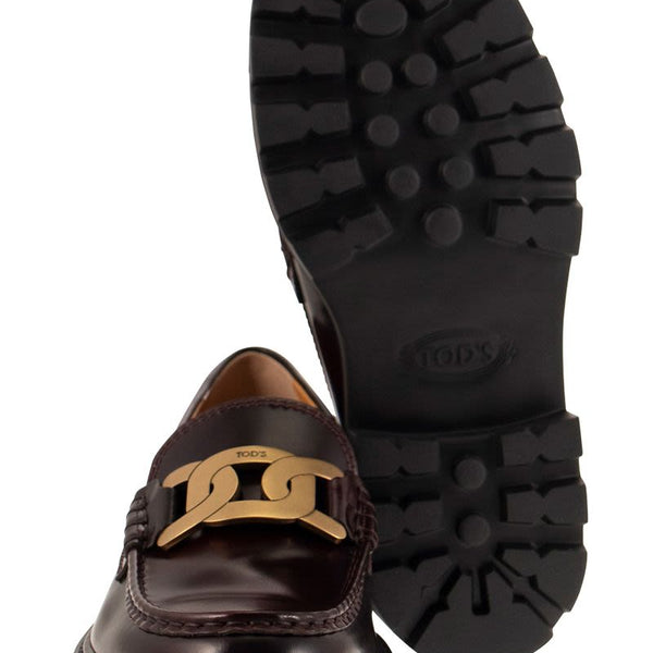 55 LOGO PLAQUE LEATHER LOAFERS