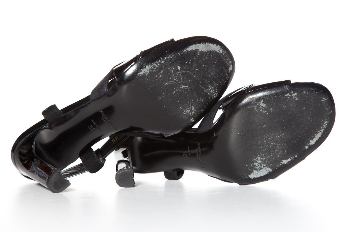 Yves Saint Laurent Black Patent Sandals SZ 36