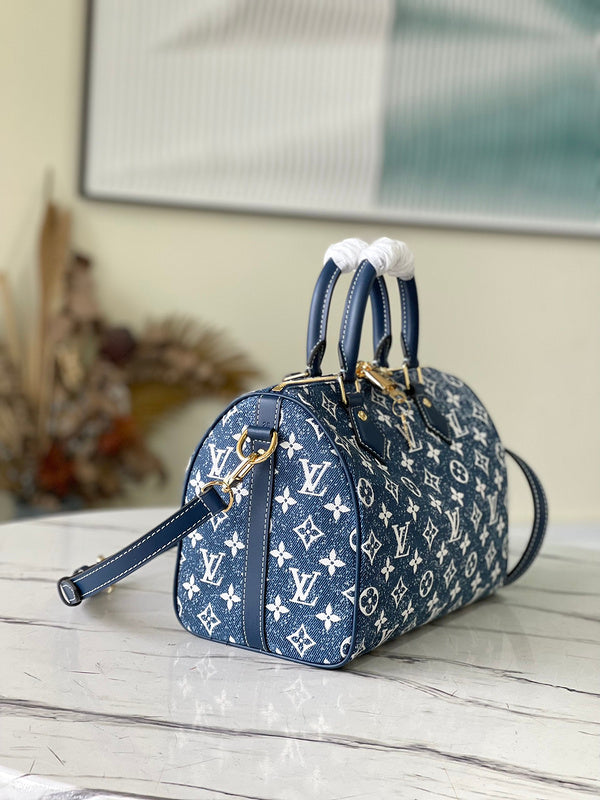 I W Fashion Lu-Vi bags - 17035