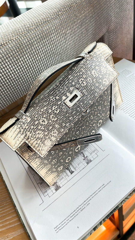 PHA - HMS Bags - 490