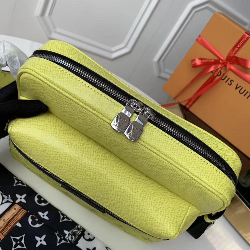 I W Fashion Lu-Vi bags - 17868