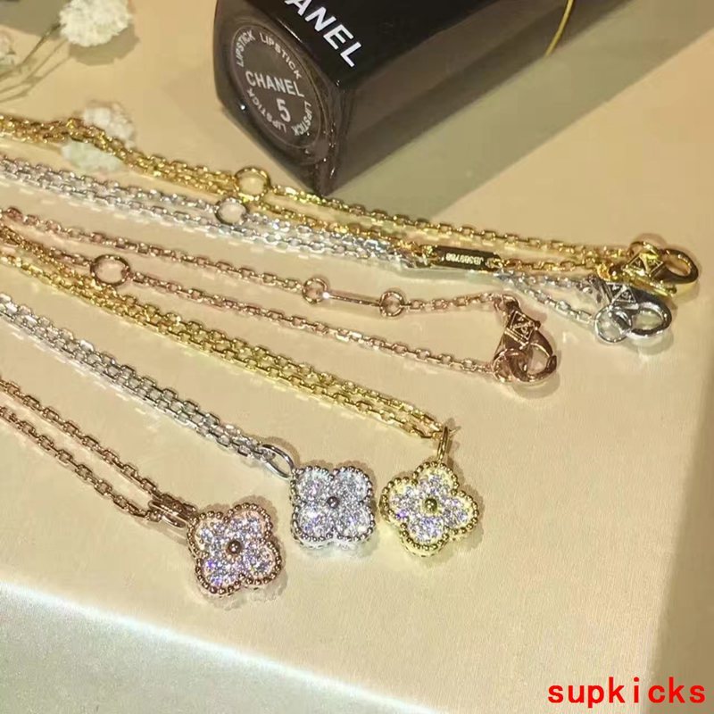 Van Cleef & Arples Jewelry