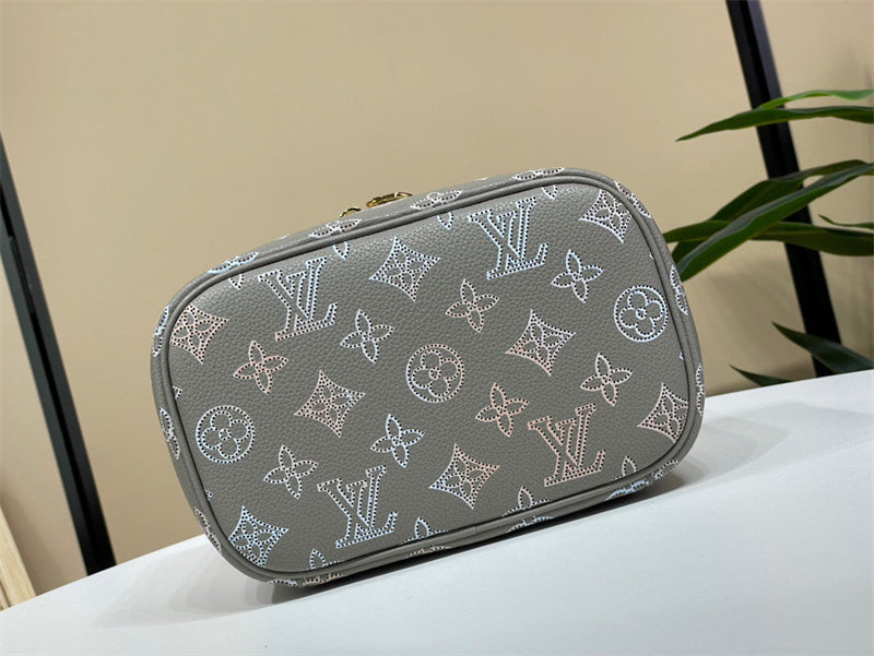 PHA - LOV Bags - 407