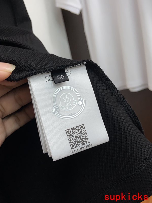 Moncler Luxury Cloth