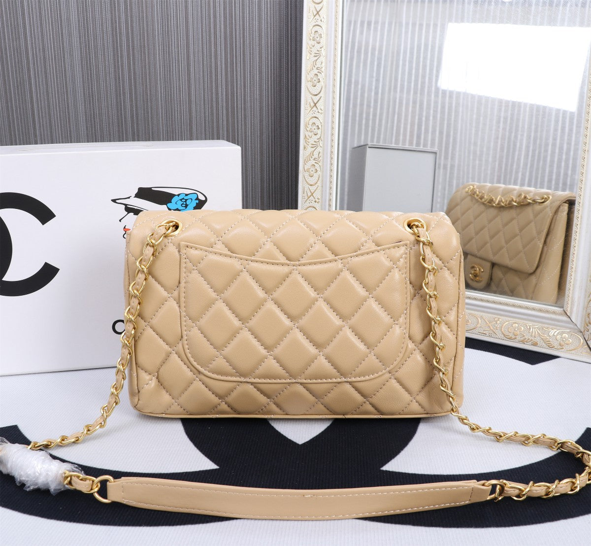 Elite Carryalls