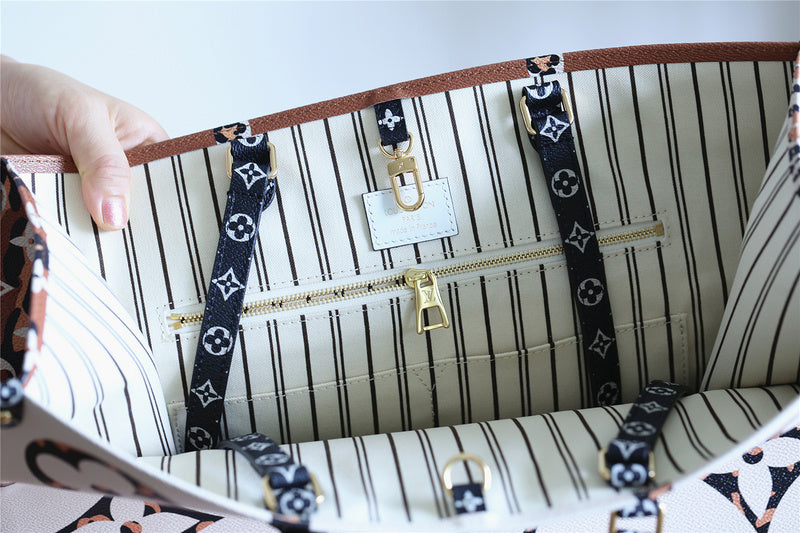 I W Fashion Lu-Vi bags - 8672
