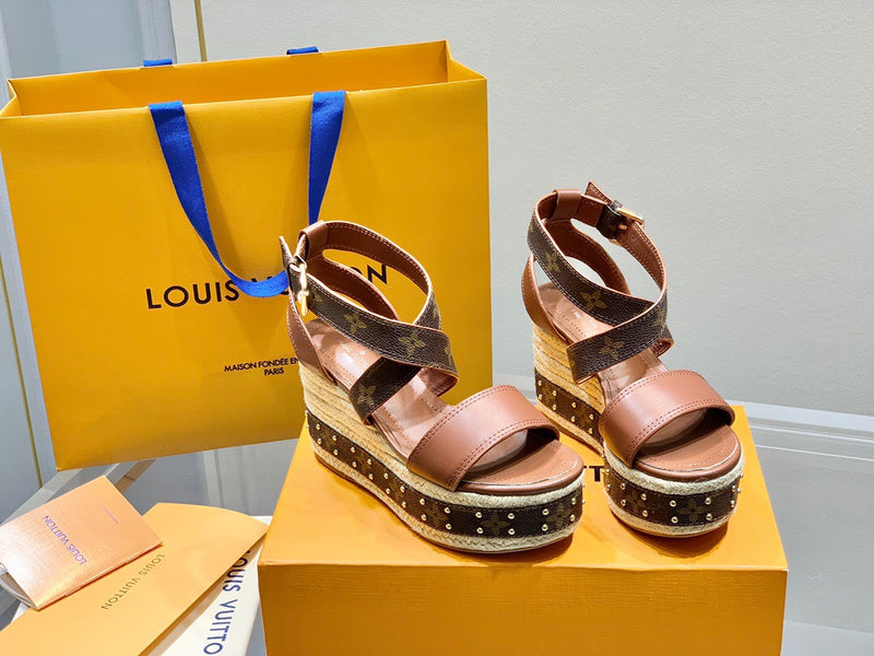 Louis Vuittion Luxury Shoes