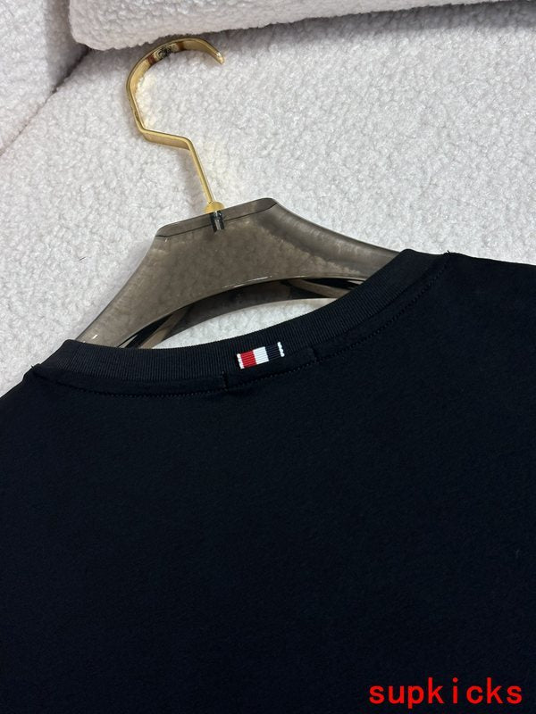 Moncler Luxury Cloth