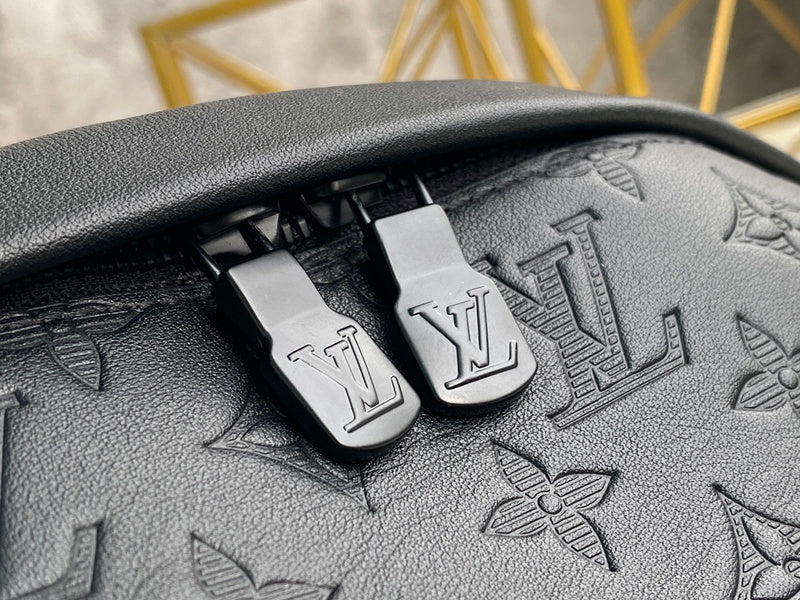 I W Fashion Lu-Vi bags - 17179