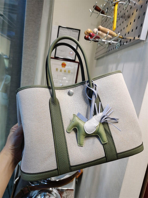 PHA - HMS Bags - 1048