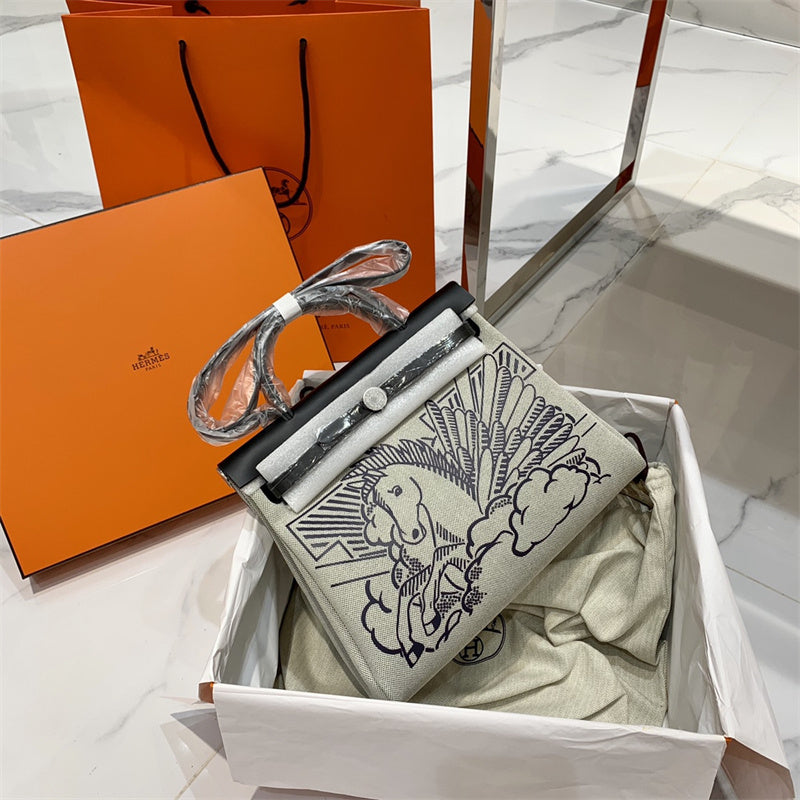 PHA - HMS Bags - 033