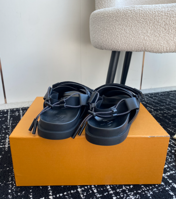 Chloe’s Picks - LOV Men Shoes - 099
