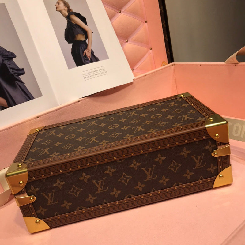 I W Fashion Lu-Vi bags - 9482