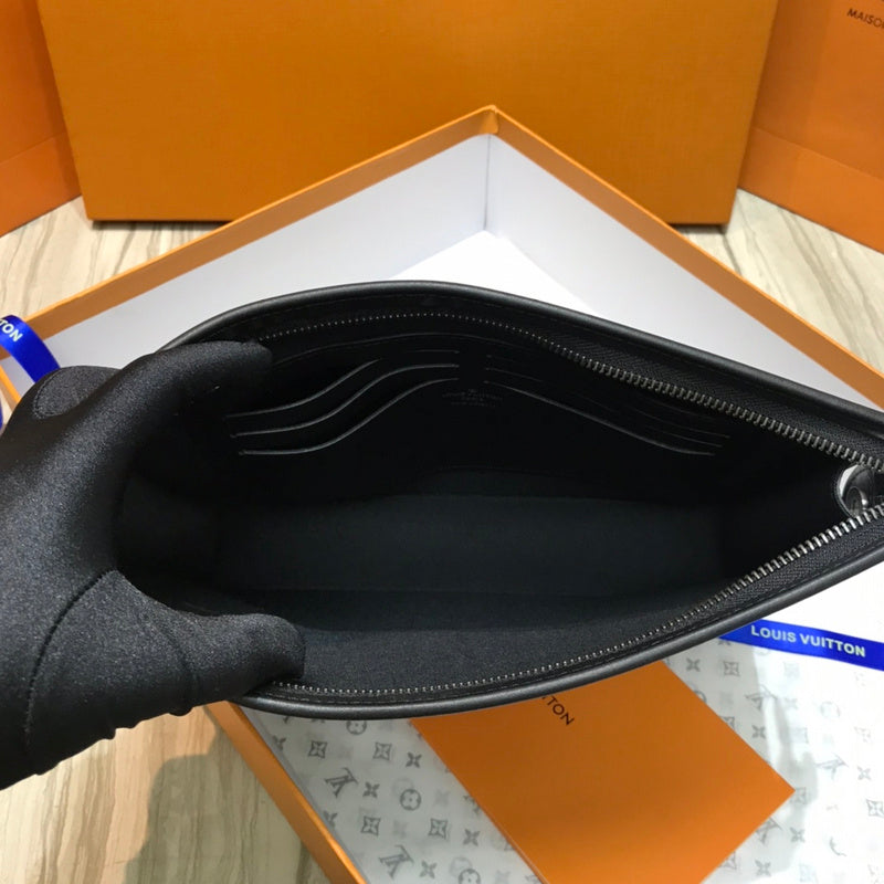 I W Fashion Lu-Vi bags - 17657