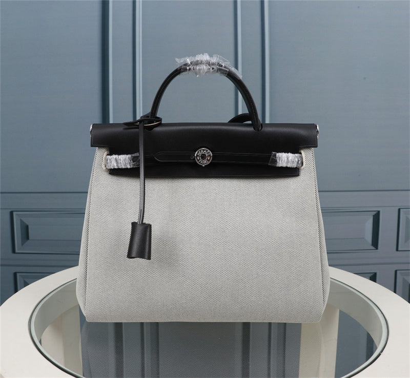 PHA - HMS Bags - 003