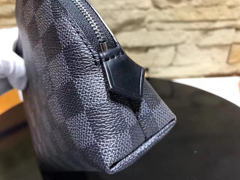 I W Fashion Lu-Vi bags - 17878
