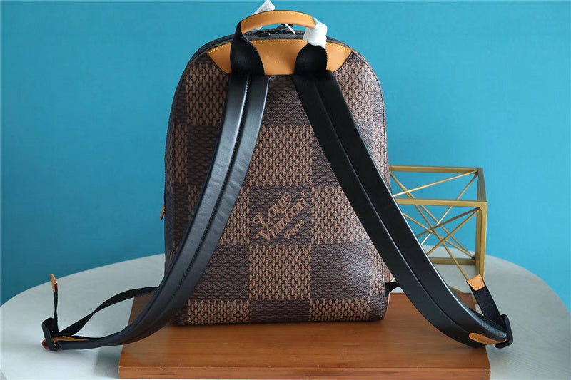 I W Fashion Lu-Vi bags - 9780