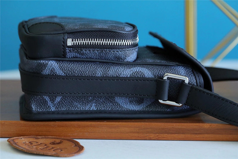 I W Fashion Lu-Vi bags - 10304